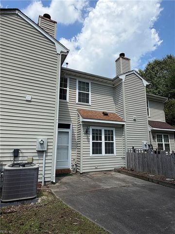709 Montrose CT, Chesapeake, VA 23320