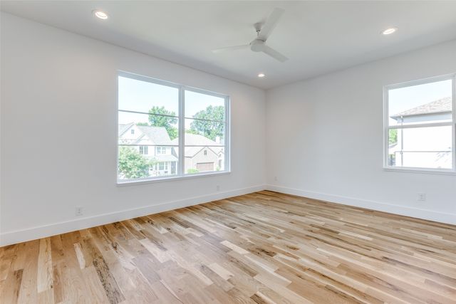 7323 Casa Loma Avenue, Dallas, TX 75214