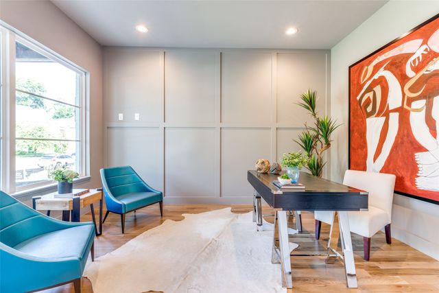 7323 Casa Loma Avenue, Dallas, TX 75214