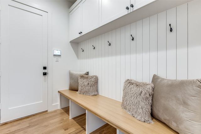 7323 Casa Loma Avenue, Dallas, TX 75214