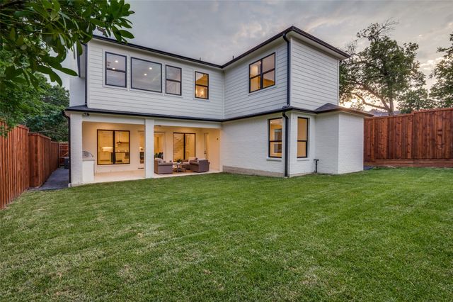 7323 Casa Loma Avenue, Dallas, TX 75214