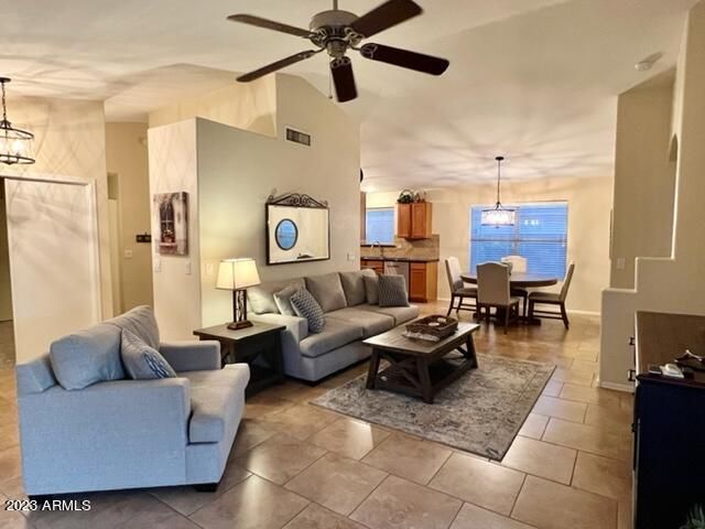 21624 N 46TH Place, Phoenix, AZ 85050