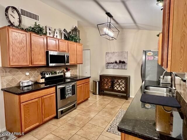 21624 N 46TH Place, Phoenix, AZ 85050