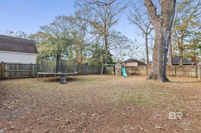 1112 Savannah Drive, Mobile, AL 36609