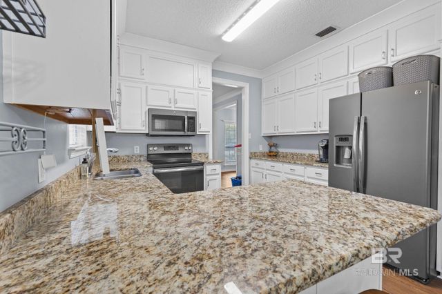 1112 Savannah Drive, Mobile, AL 36609