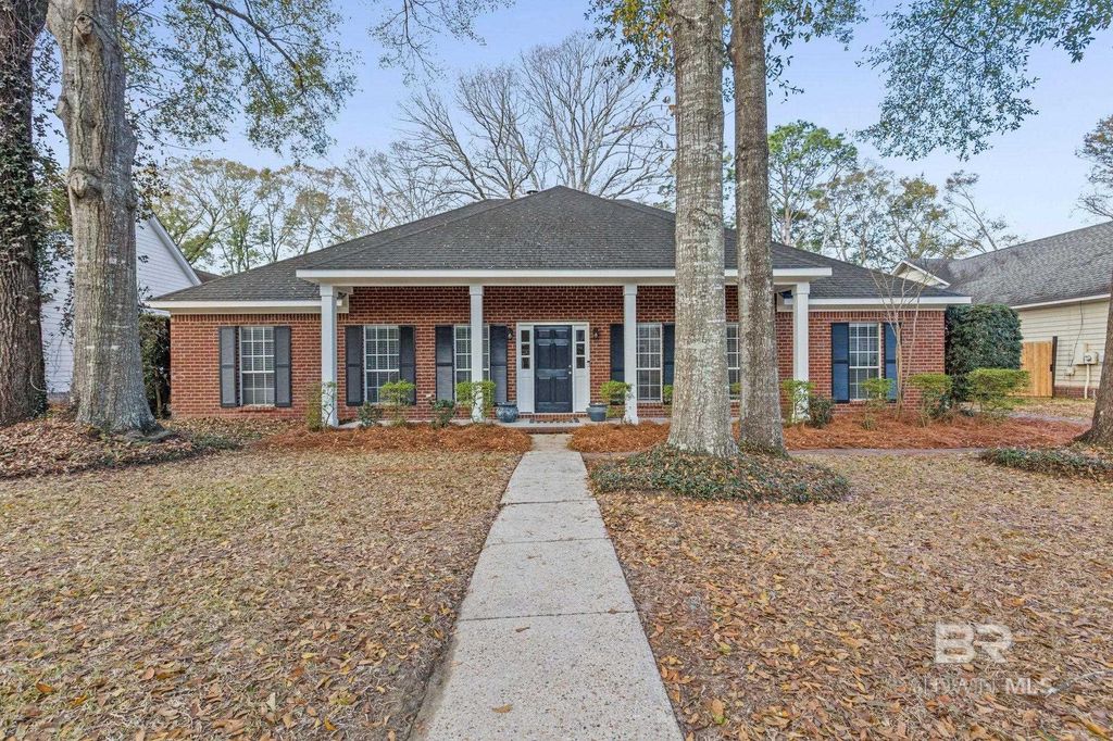 1112 Savannah Drive, Mobile, AL 36609