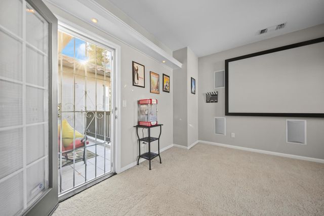 4001 Bella Tuscany Dr, Modesto, CA 95356