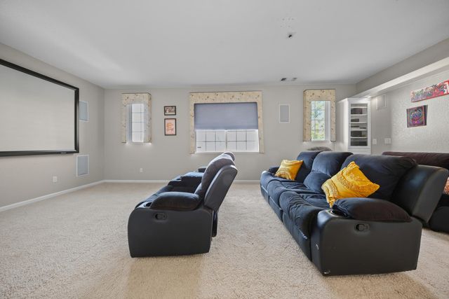 4001 Bella Tuscany Dr, Modesto, CA 95356