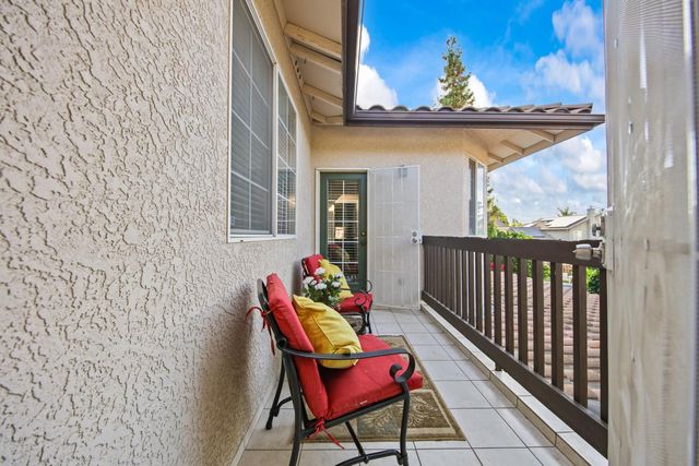 4001 Bella Tuscany Dr, Modesto, CA 95356
