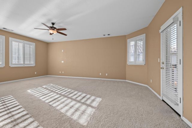 4001 Bella Tuscany Dr, Modesto, CA 95356