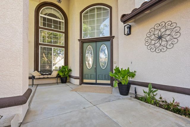 4001 Bella Tuscany Dr, Modesto, CA 95356