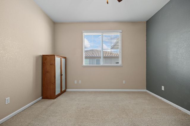 4001 Bella Tuscany Dr, Modesto, CA 95356