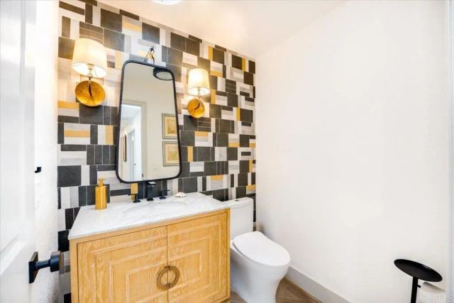 15715 Ziegler Court, Ramona, CA 92065