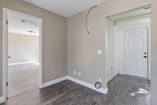 13919 Highway Ave, Hanford, CA 93202