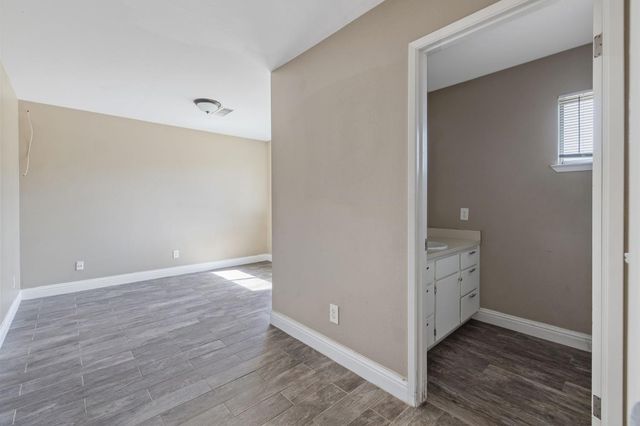 13919 Highway Ave, Hanford, CA 93202