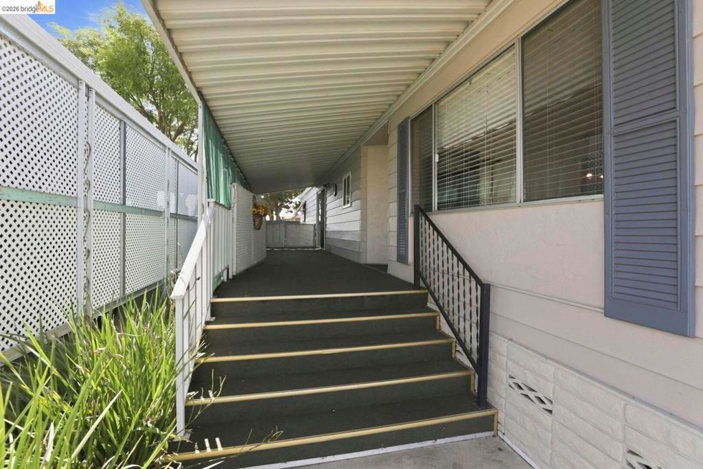 Image 18 of property listing at 275 Burnett AVE, Morgan Hill, CA 95037