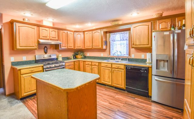 307 Railroad Street, Union City Vllg, MI 49094