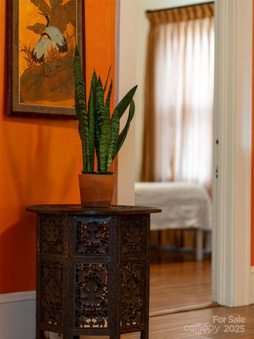 12 Bearden Avenue, Asheville, NC 28801