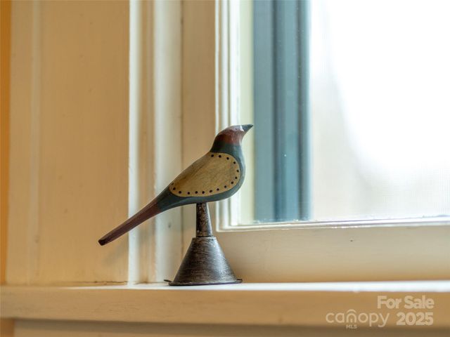 12 Bearden Avenue, Asheville, NC 28801