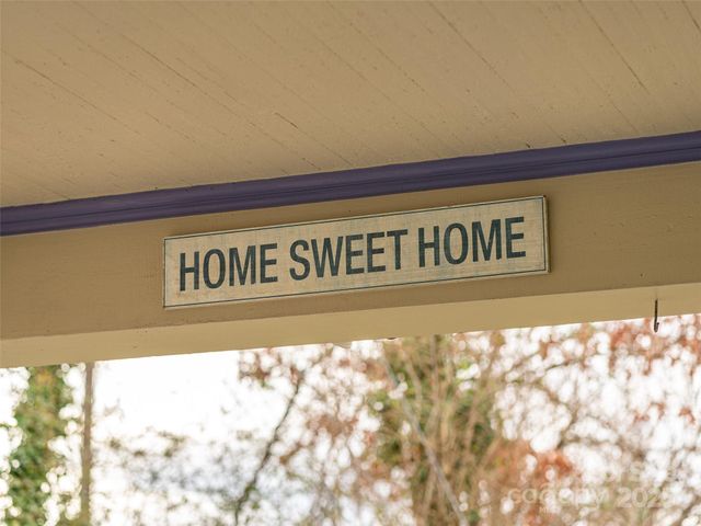 12 Bearden Avenue, Asheville, NC 28801