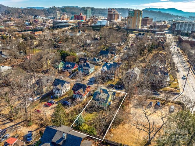 12 Bearden Avenue, Asheville, NC 28801