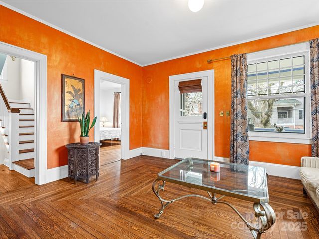 12 Bearden Avenue, Asheville, NC 28801