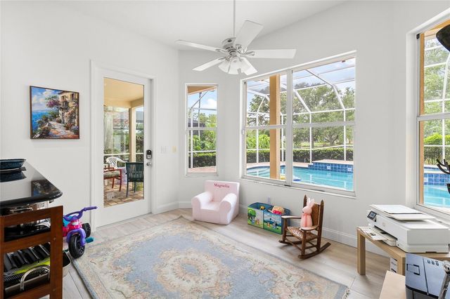 4815 QUEEN PALM TERRACE NE, St Petersburg, FL 33703