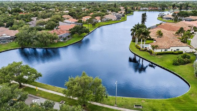 4815 QUEEN PALM TERRACE NE, St Petersburg, FL 33703