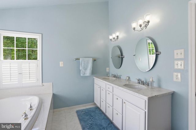 6962 GRIZZLY CT, Manassas, VA 20111