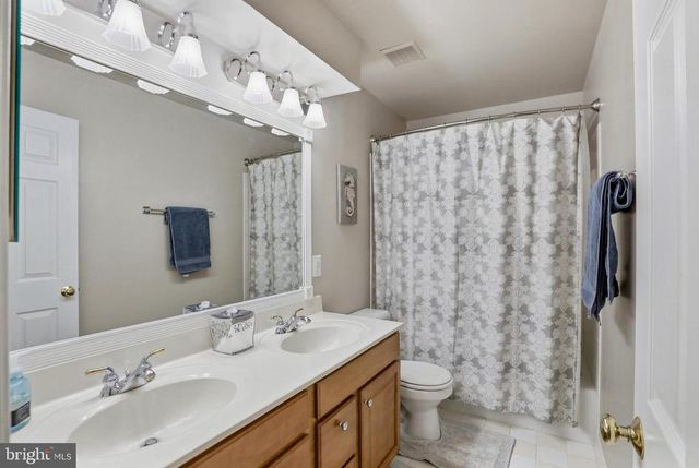 6962 GRIZZLY CT, Manassas, VA 20111