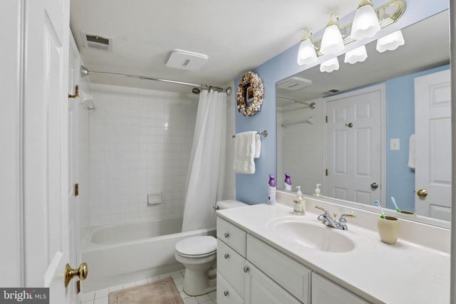 6962 GRIZZLY CT, Manassas, VA 20111