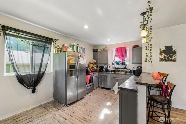 4712 S Warner Street, Tacoma, WA 98409