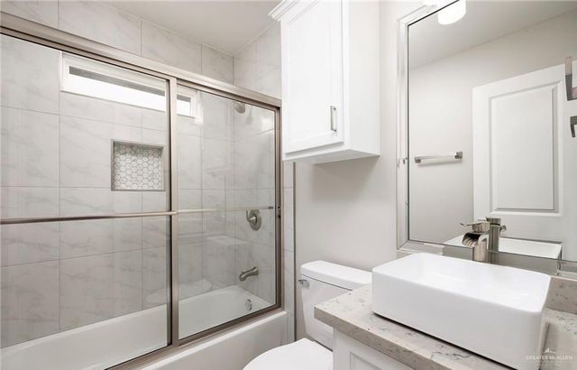 3310 Tulipan Avenue, Edinburg, TX 78542