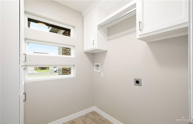 3310 Tulipan Avenue, Edinburg, TX 78542