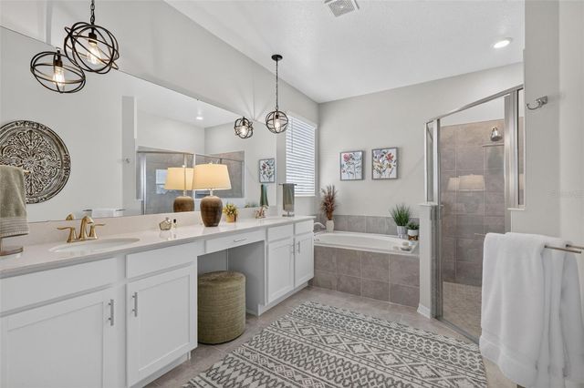 6061 CLAYSTONE WAY, Mount Dora, FL 32757