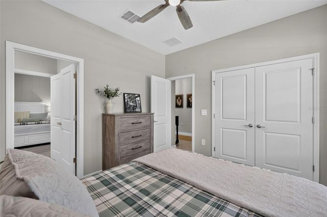 6061 CLAYSTONE WAY, Mount Dora, FL 32757