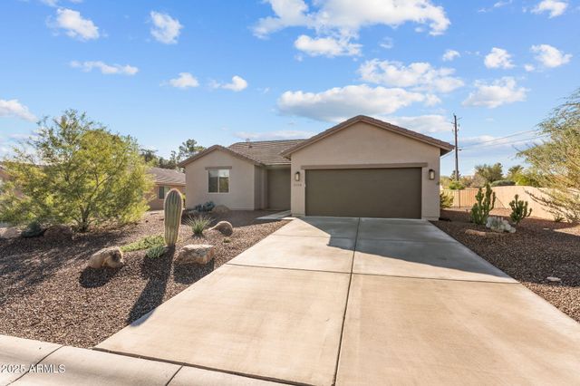 1995 W RINGO Road, Wickenburg, AZ 85390