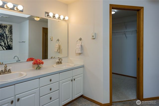 405 Lopez Road, Lopez Island, WA 98261