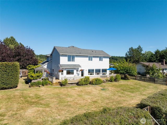 405 Lopez Road, Lopez Island, WA 98261