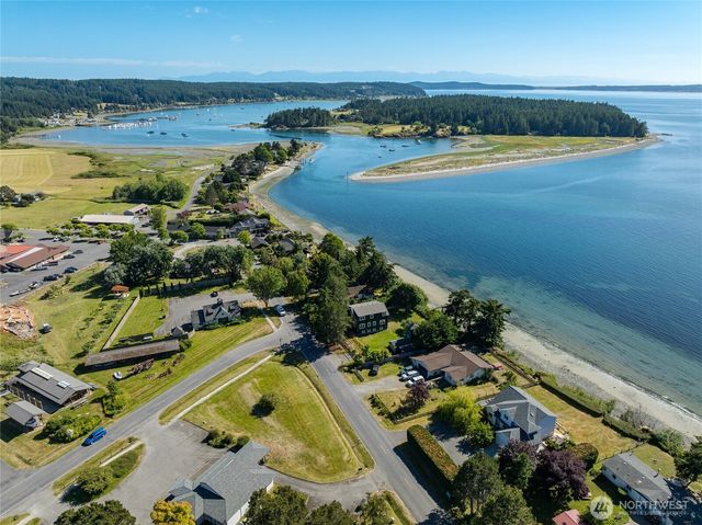 405 Lopez Road, Lopez Island, WA 98261