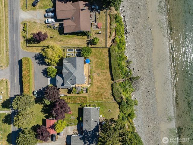 405 Lopez Road, Lopez Island, WA 98261