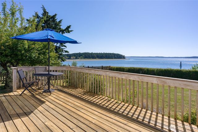 405 Lopez Road, Lopez Island, WA 98261