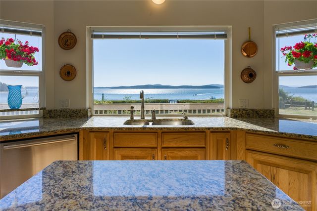 405 Lopez Road, Lopez Island, WA 98261