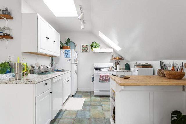 2807 Shattuck Avenue, Berkeley, CA 94705