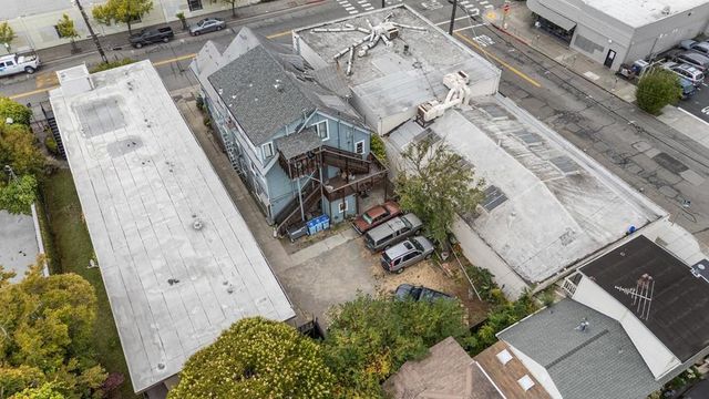 2807 Shattuck Avenue, Berkeley, CA 94705