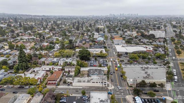 2807 Shattuck Avenue, Berkeley, CA 94705