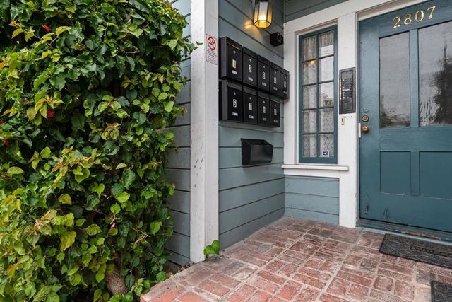 2807 Shattuck Avenue, Berkeley, CA 94705