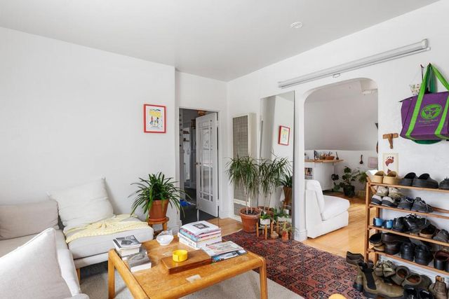 2807 Shattuck Avenue, Berkeley, CA 94705