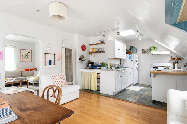 2807 Shattuck Avenue, Berkeley, CA 94705