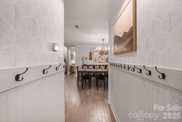 3525 Windbluff Drive, Charlotte, NC 28277